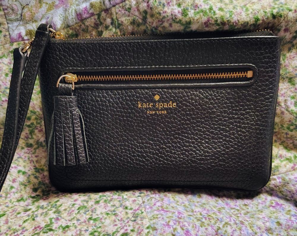 Kate Spade Black Zipper Pouch Wallet Leather Wristlet
